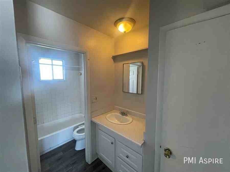 5340 W 10th Ave #30 - Photo 4 of 8