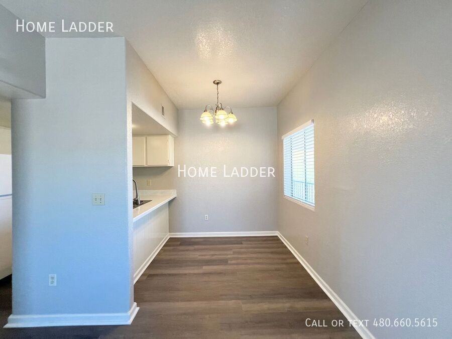 4957 S Park Ave #201 - Photo 4 of 14