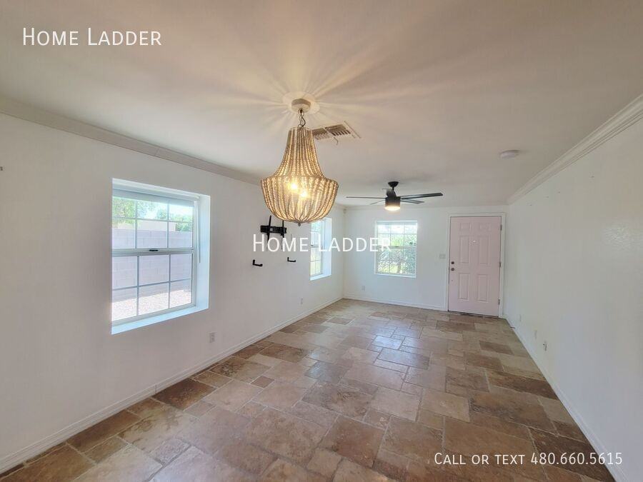 4201 N 19th St - Photo 5 of 28