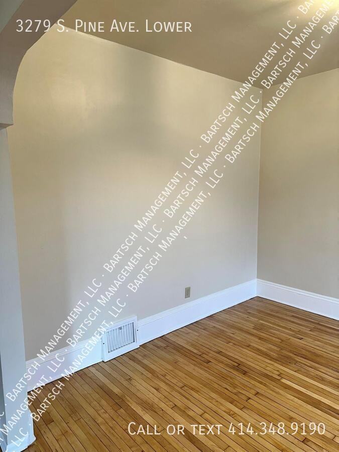 3279 S Pine Ave Lowr - Photo 5 of 13