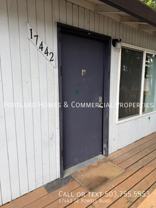 17442 Se Powell Blvd - Photo 1 of 1