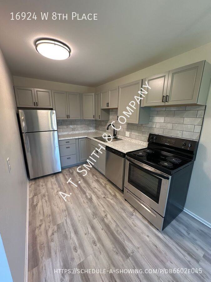 16924 W 8th Pl - Photo 3 of 10