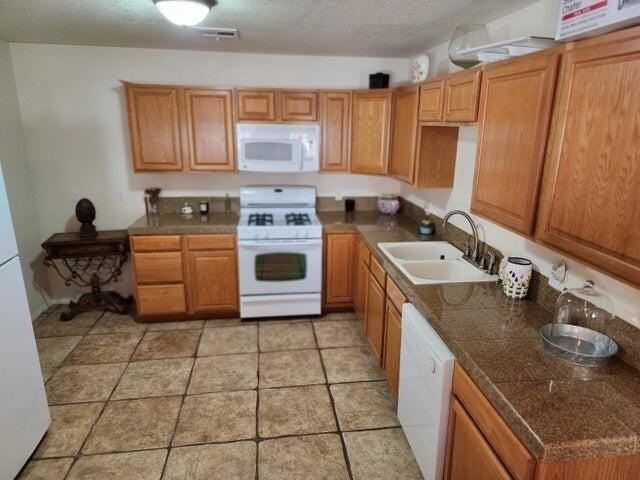 3746 Paddock Way - Photo 3 of 7