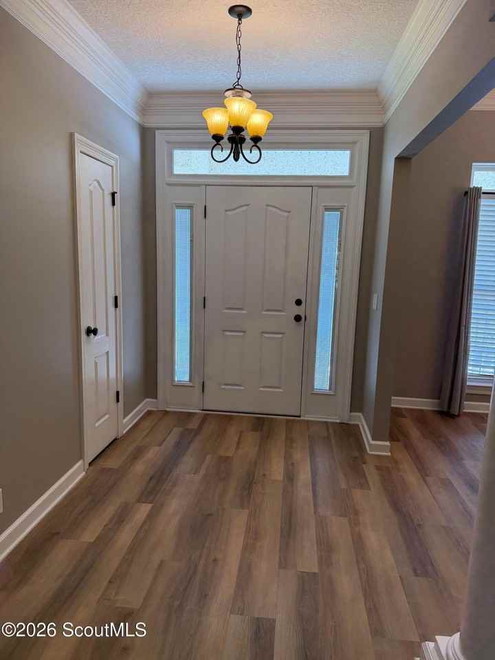 212 Autumn Ridge Ct - Photo 2 of 22