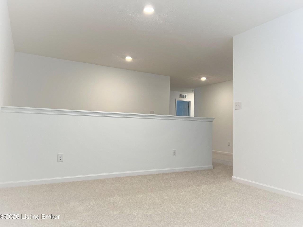 17111 Meander Way - Photo 5 of 33