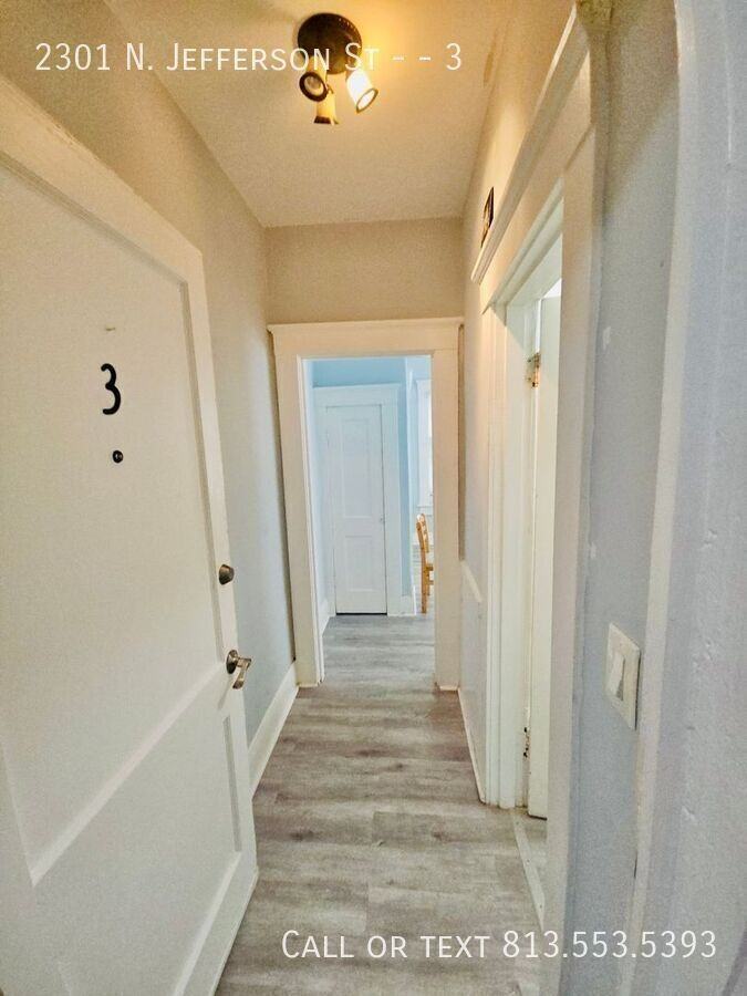 2301 N Jefferson St #3 - Photo 4 of 21