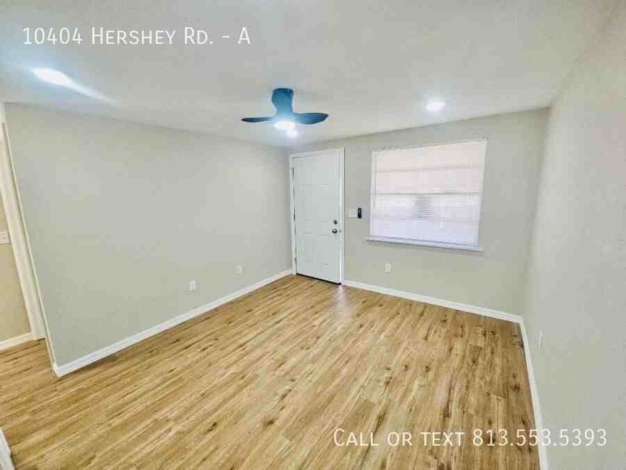 10404 Hershey Rd #A - Photo 5 of 23