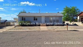 featured image of 1060 Lunt Cir #A