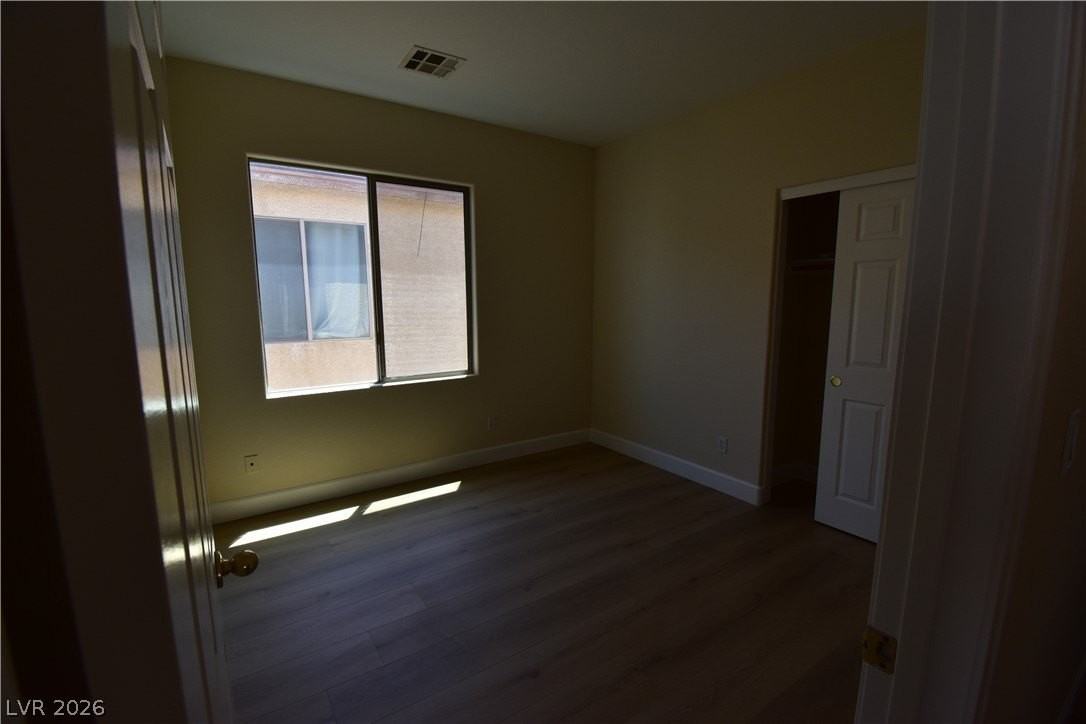 6350 Barrington Bridge Ave - Photo 2 of 4