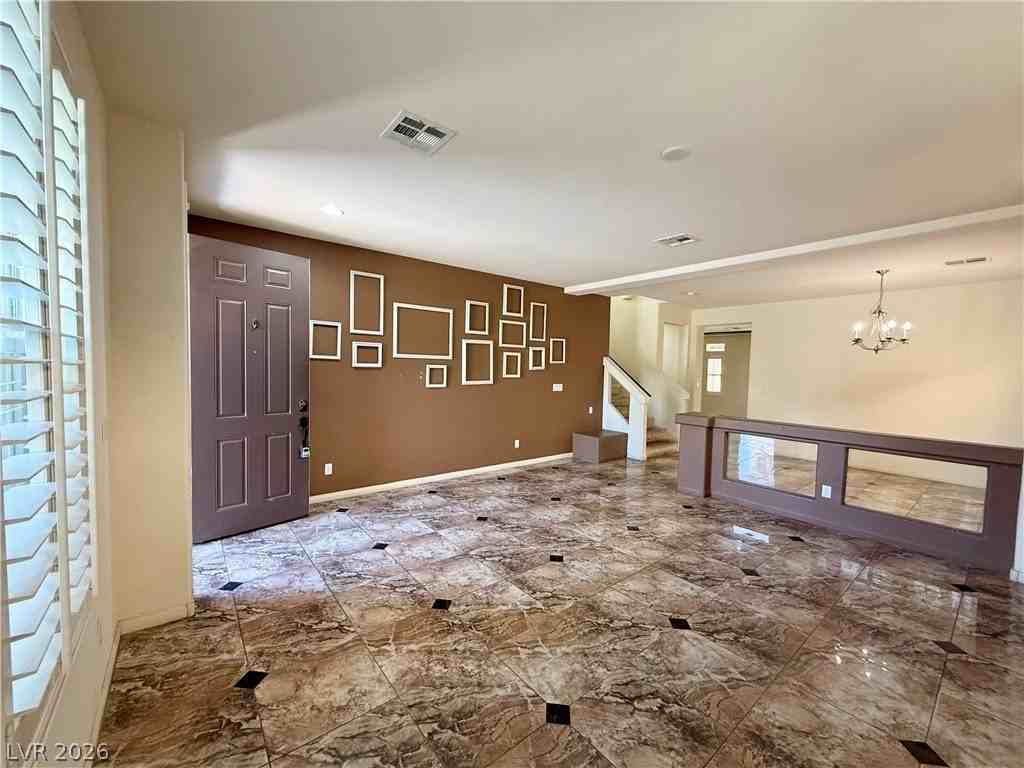 6459 Parrot Ridge Ct - Photo 4 of 23