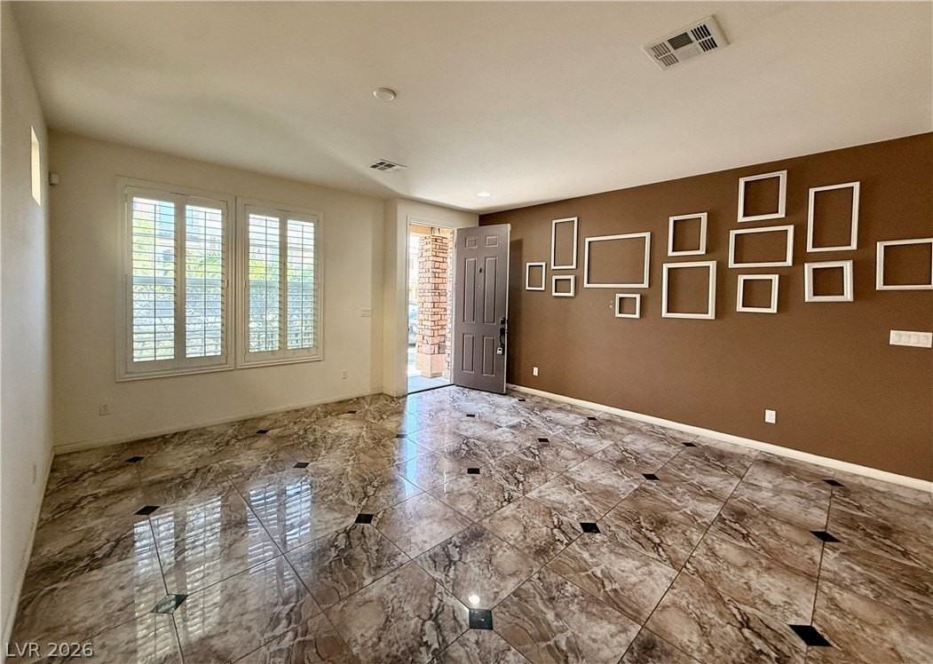 6459 Parrot Ridge Ct - Photo 5 of 23