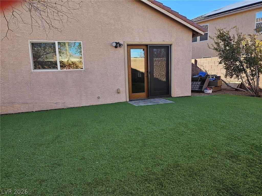 5064 Whistling Acres Ave - Photo 4 of 30