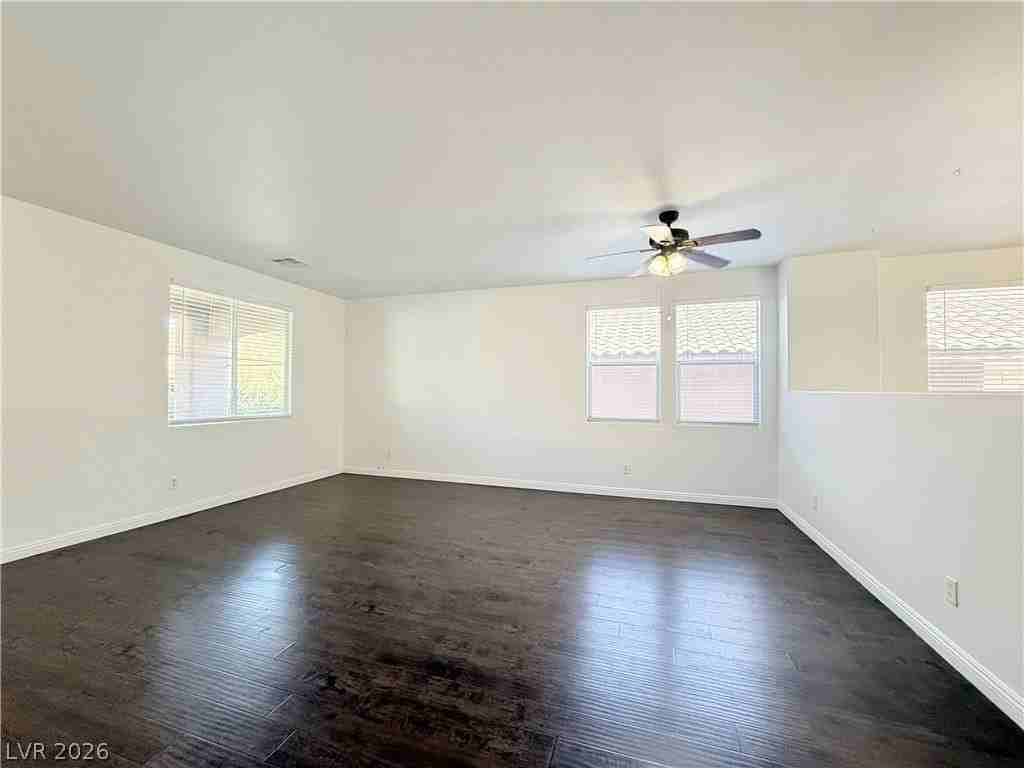 3799 Honey Ridge Ct - Photo 5 of 40