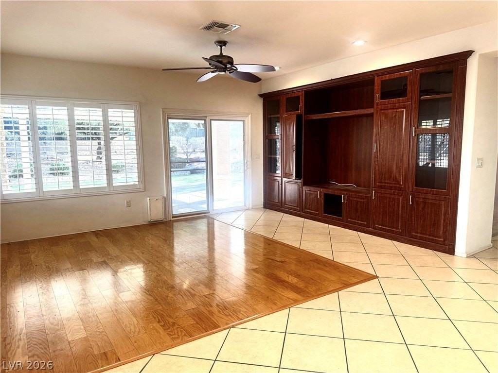 3009 Noblesville Ct - Photo 7 of 50