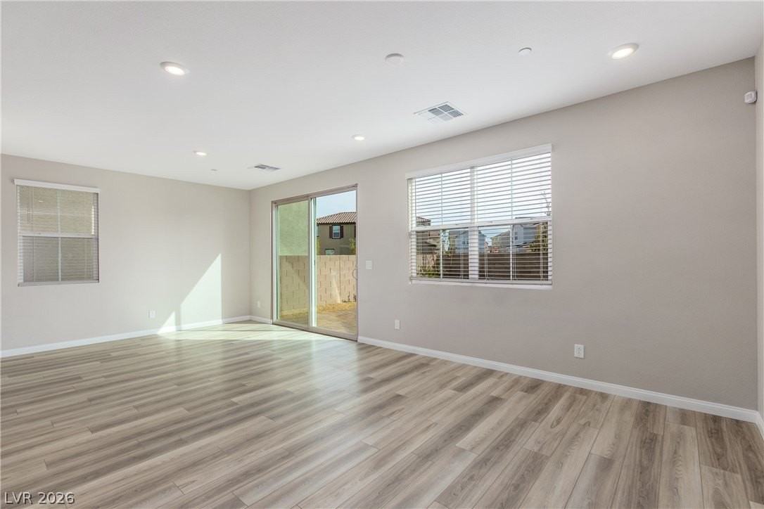 2280 Teatro Ave - Photo 3 of 27
