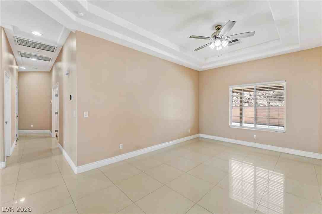 7205 Madonna Dr - Photo 3 of 27