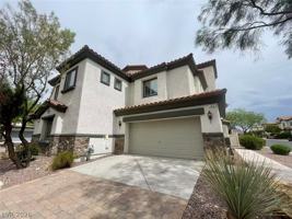 featured image of 1114 Moonlit Oasis Ln #3
