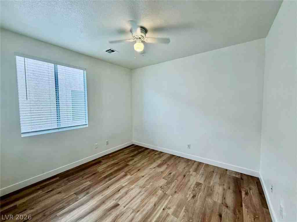 10055 Capistrello Ave - Photo 7 of 22