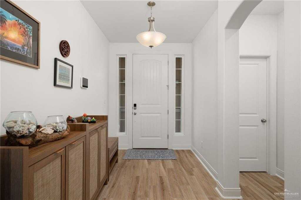 14728 Aqualina Way - Photo 4 of 33