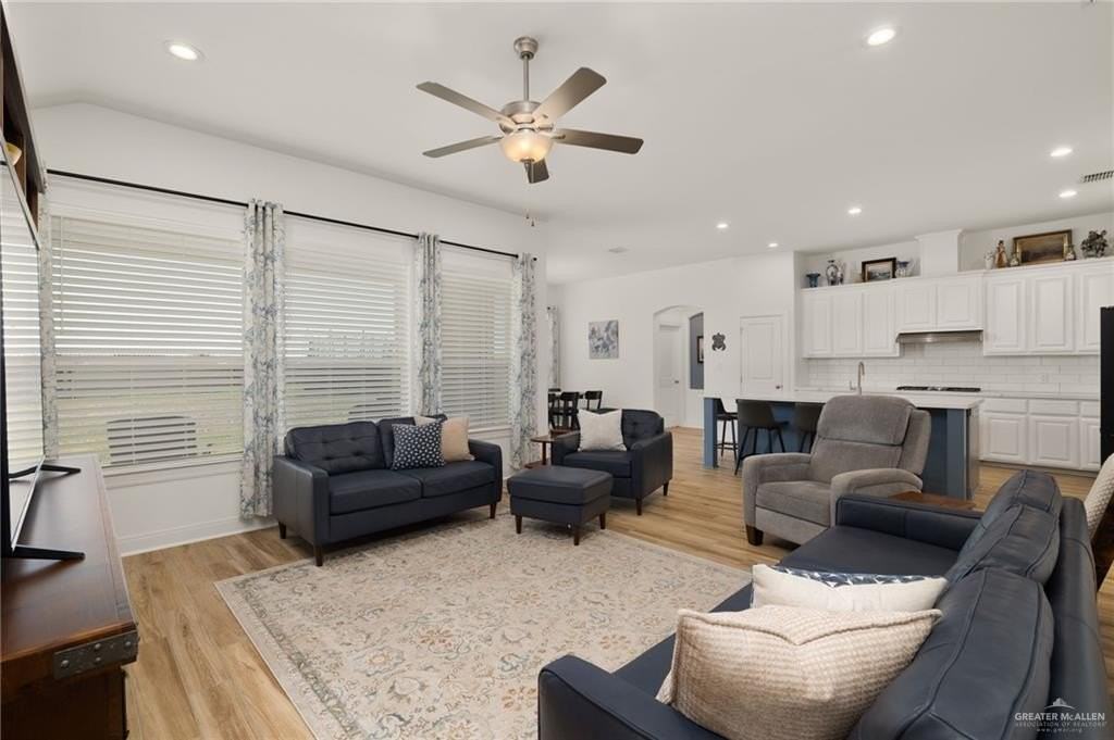 14728 Aqualina Way - Photo 5 of 33