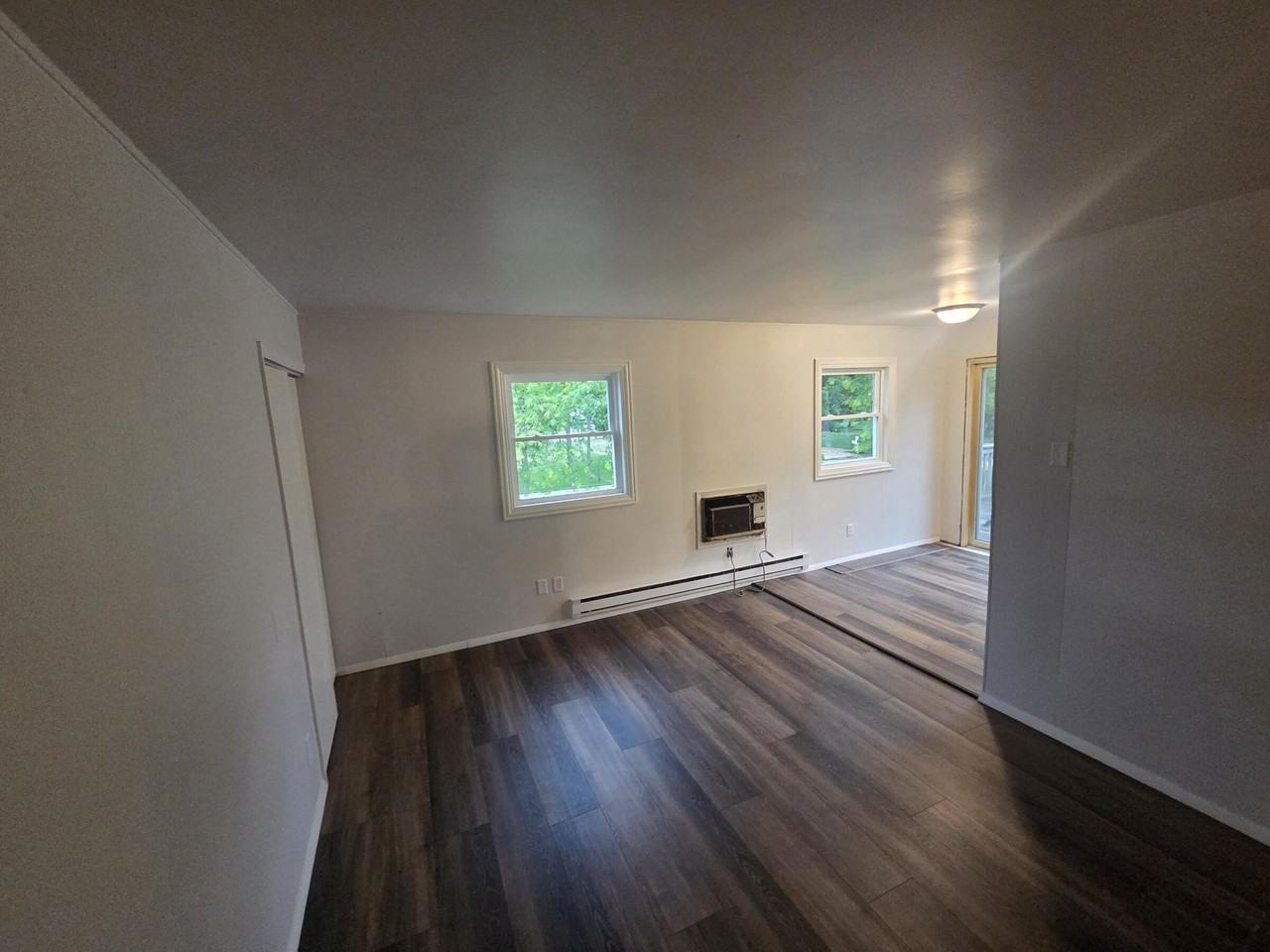 306 W Wilson St #3 - Photo 5 of 9