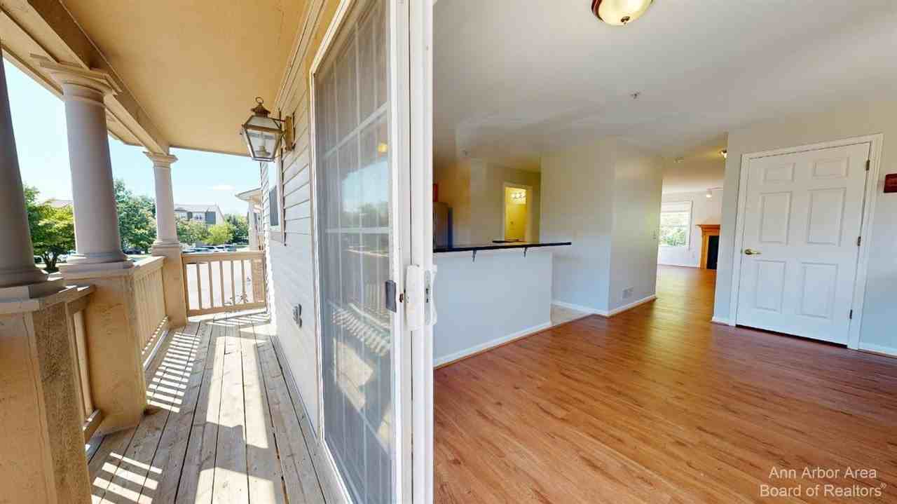 2813 Barclay Way - Photo 6 of 24