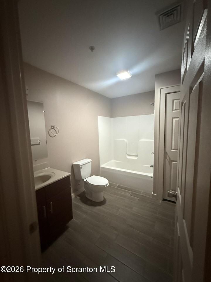 829 831 Adams Avenue - Photo 5 of 6