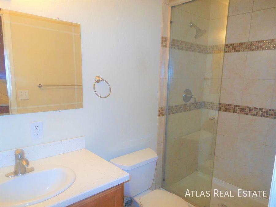 1529 W 34th Ave - Photo 5 of 18