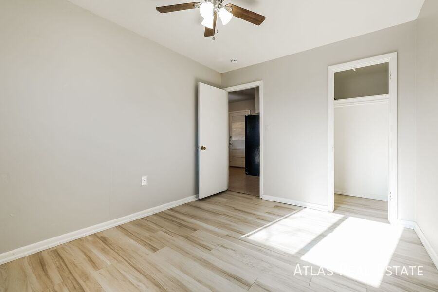 881 E Egbert St - Photo 7 of 17