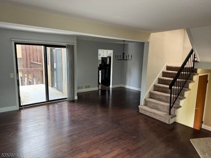 46 Bennington Sq - Photo 3 of 20