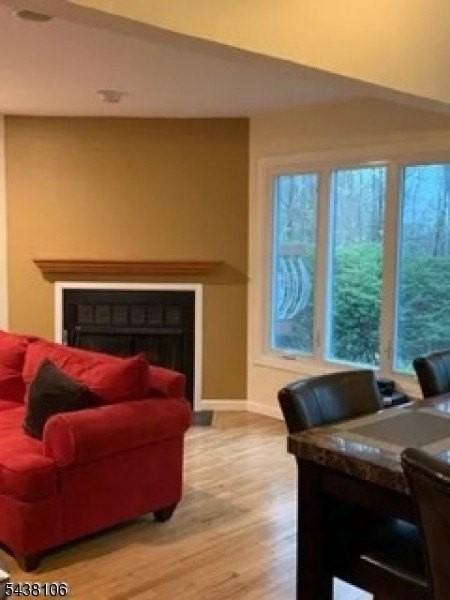 8 Stockton Ct - Photo 3 of 25