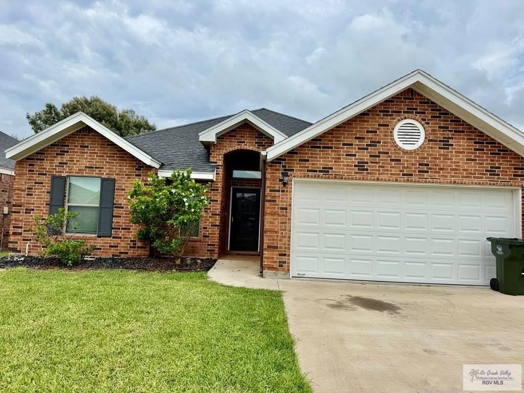 3310 Legacy Ln - Photo 2 of 25