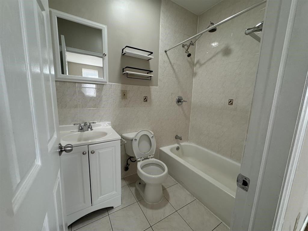4206 Smith Ave #1 - Photo 5 of 7