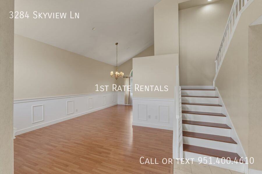 3284 Skyview Ln - Photo 2 of 18