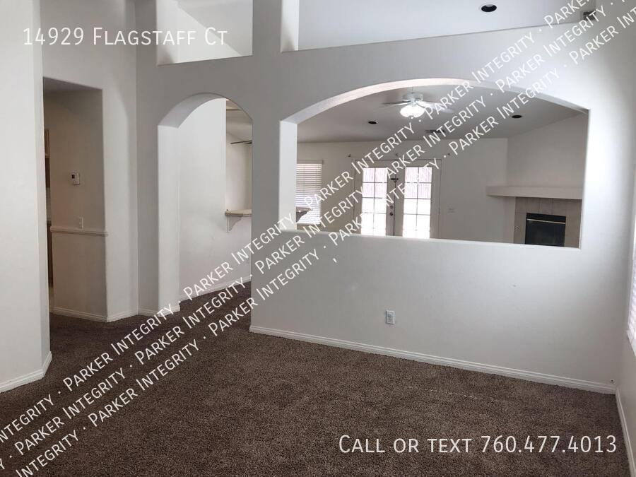 14929 Flagstaff Ct - Photo 3 of 23