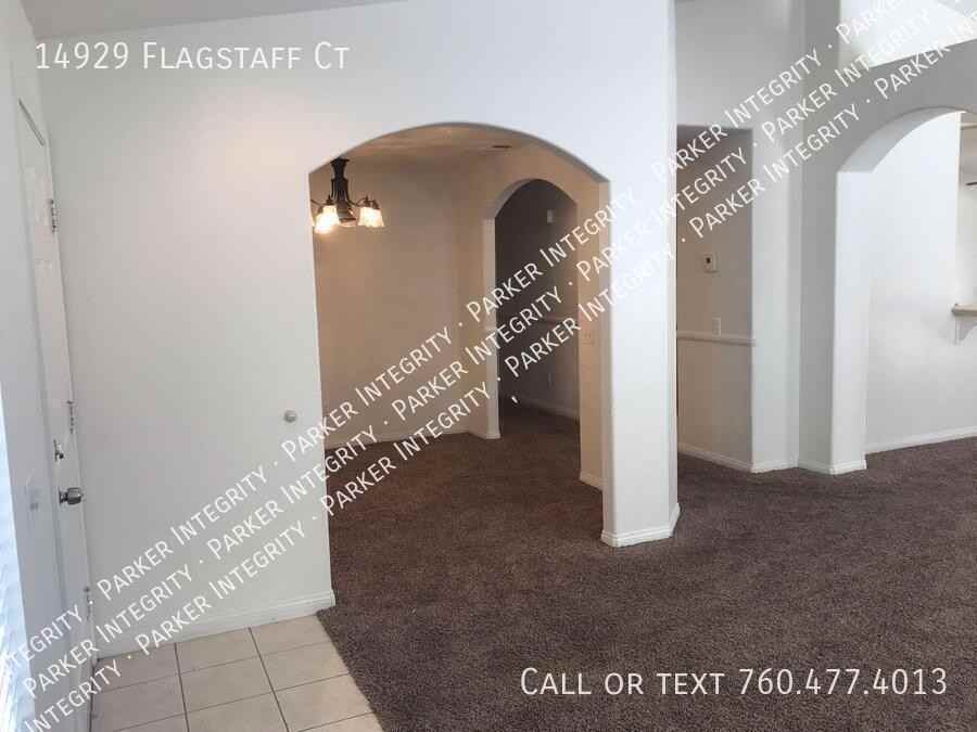 14929 Flagstaff Ct - Photo 4 of 23