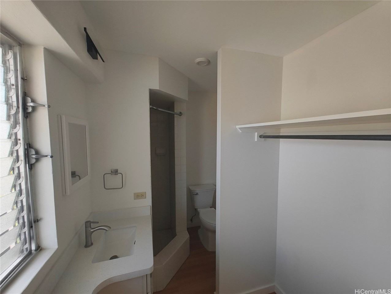711 Kamuela Ave - Photo 6 of 8