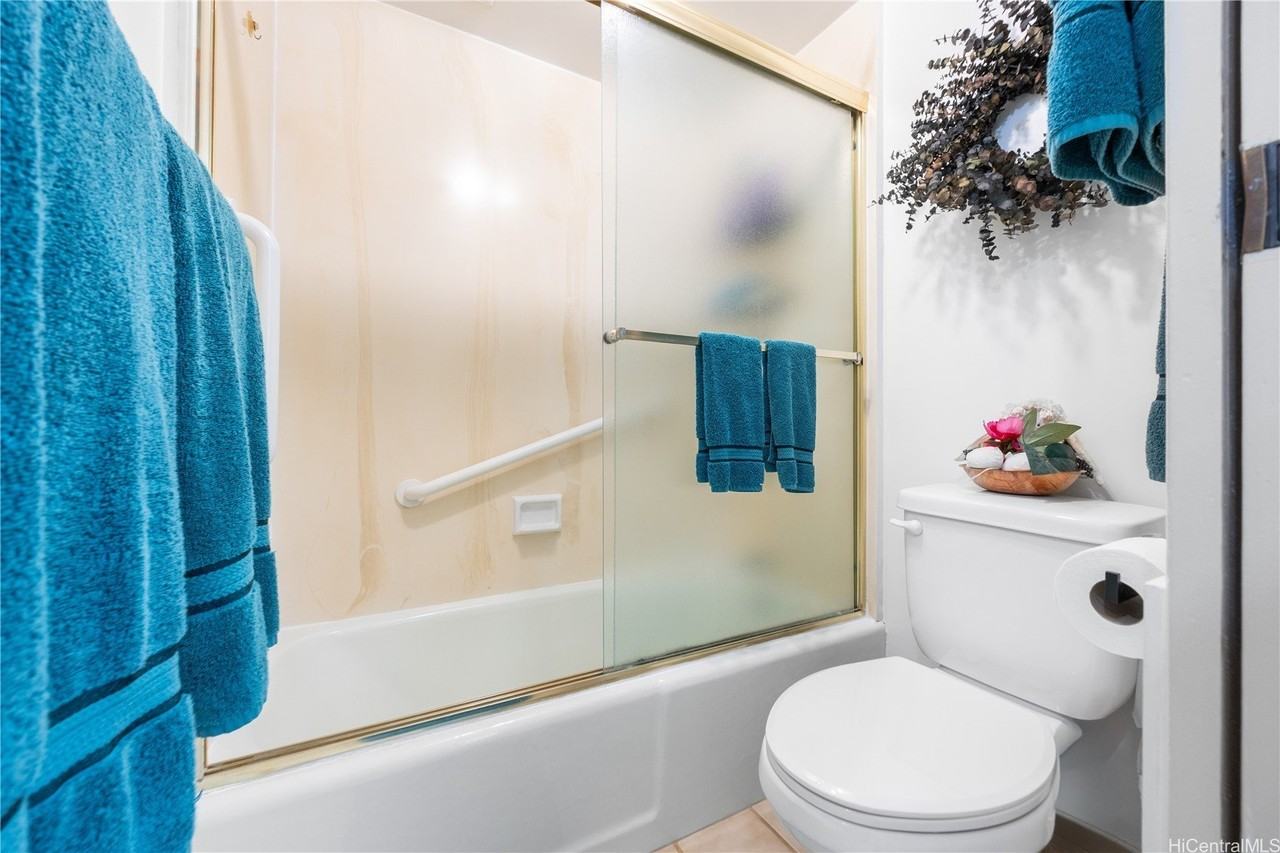 1717 Mott-Smith Dr #2904 - Photo 5 of 25