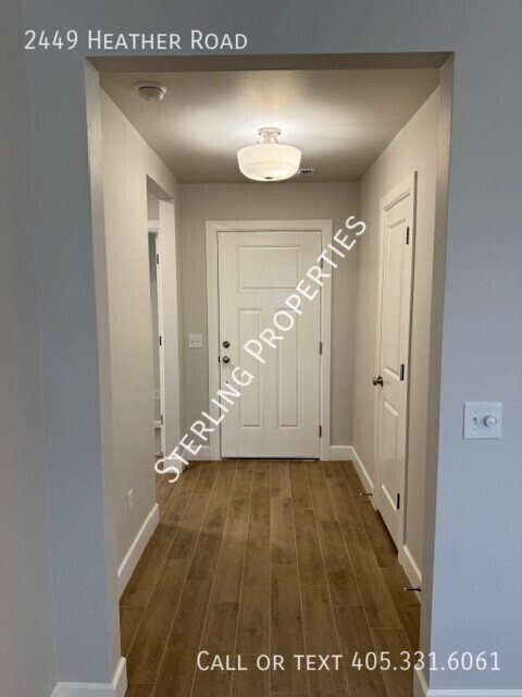 2449 Heather Rd - Photo 3 of 34