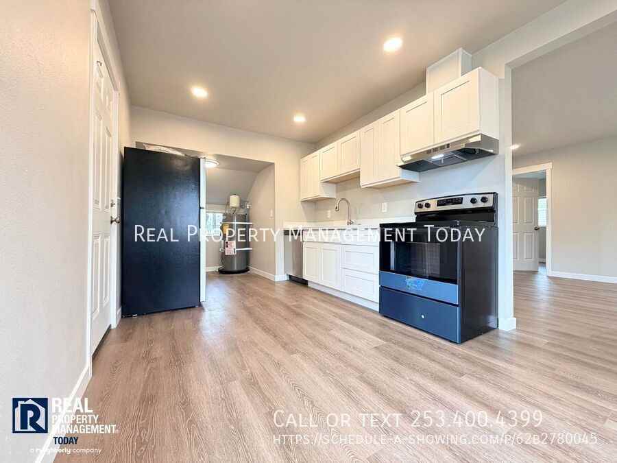 212 128th St S - Photo 3 of 16