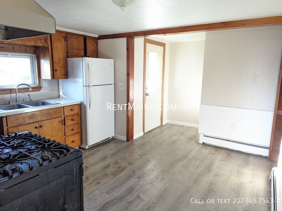 797 Stillwater Ave #2 - Photo 2 of 13