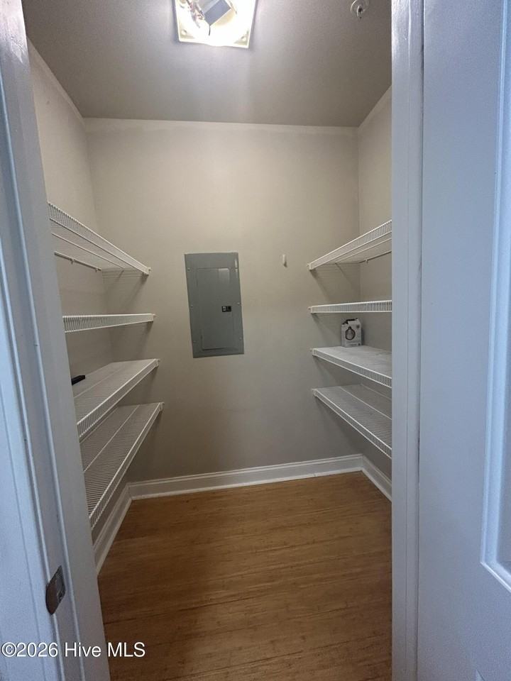 300 -325 Gateway Condos Drive - Photo 5 of 36