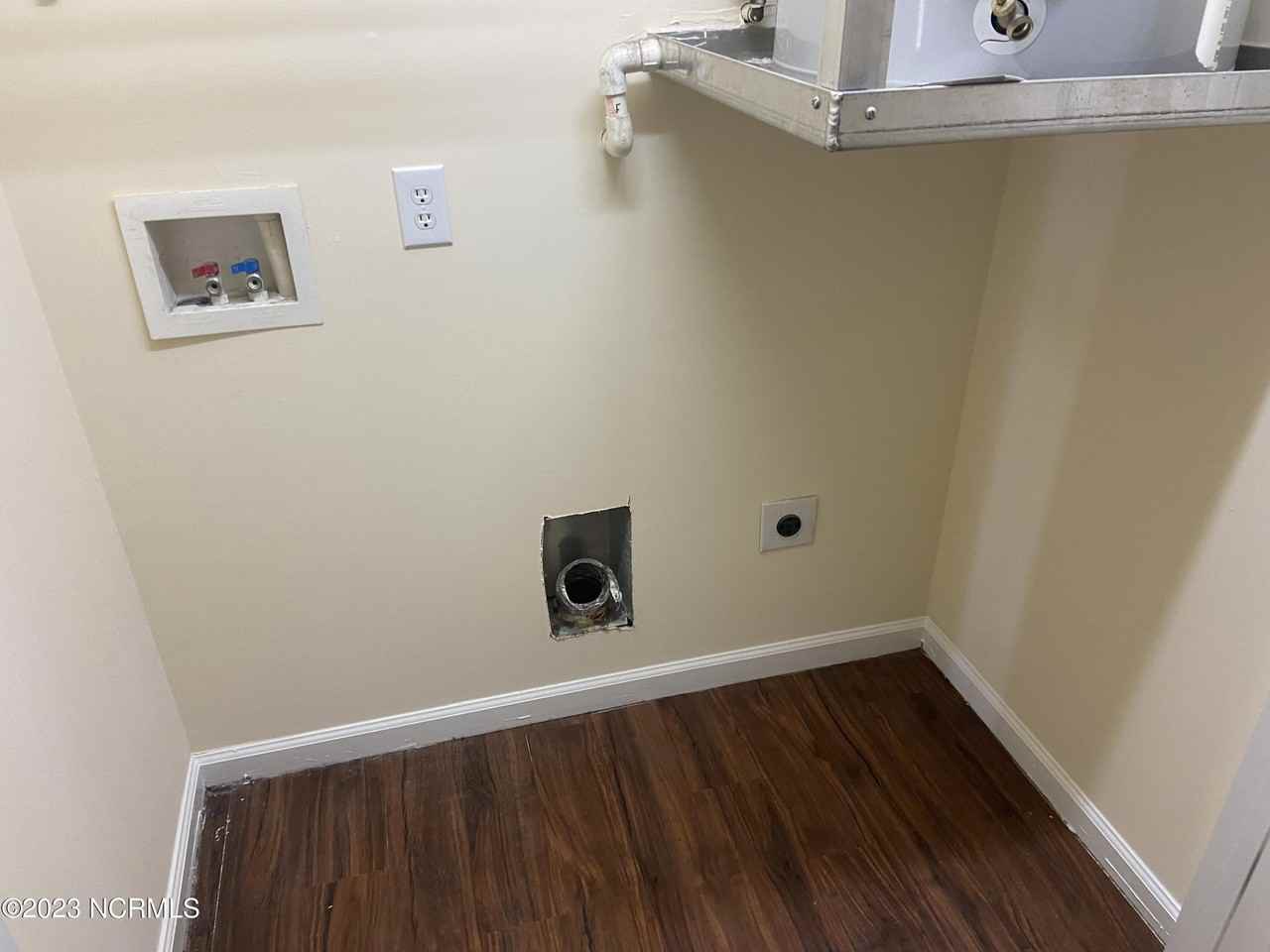 1007 Castle St #1 - Photo 7 of 18
