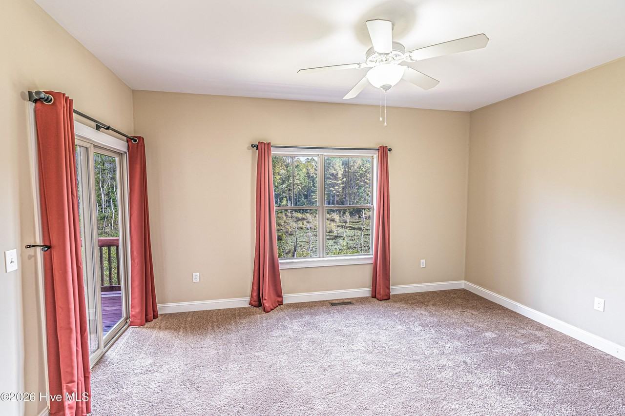90 Cypress Cir - Photo 7 of 23