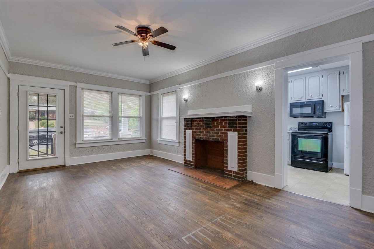 1011 Georgia Ave #3 - Photo 6 of 18