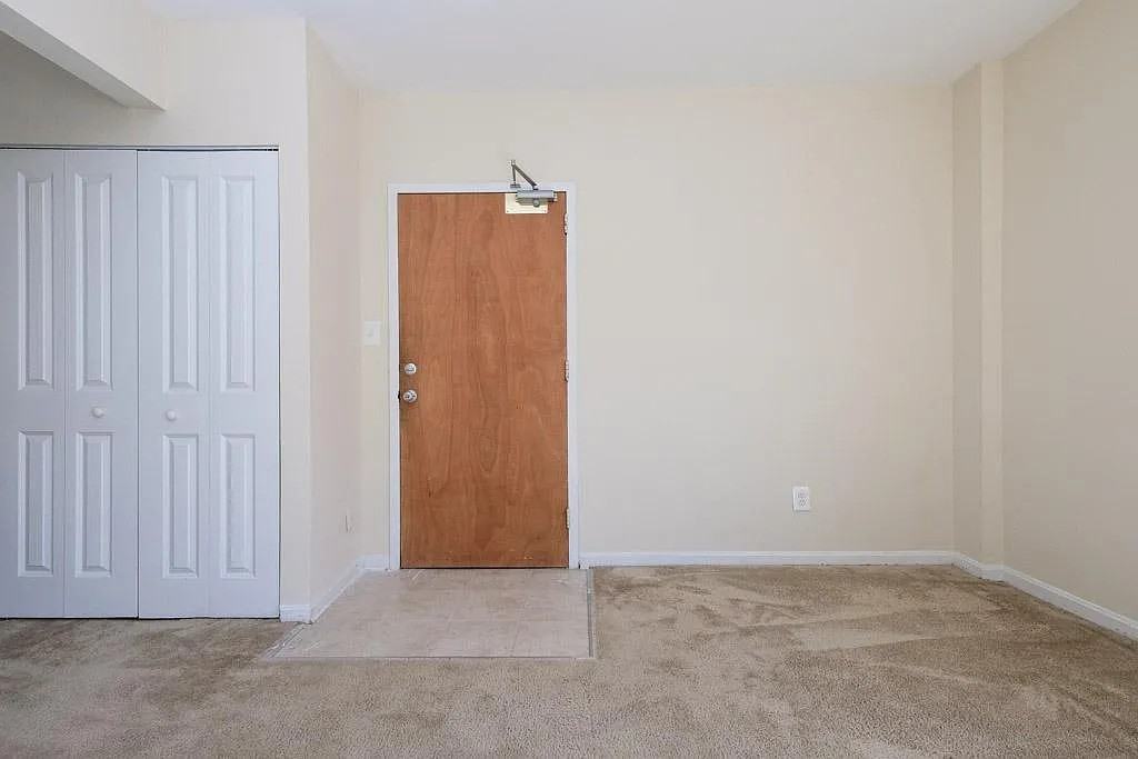219 S Payne St Apt 201 #201 - Photo 6 of 11