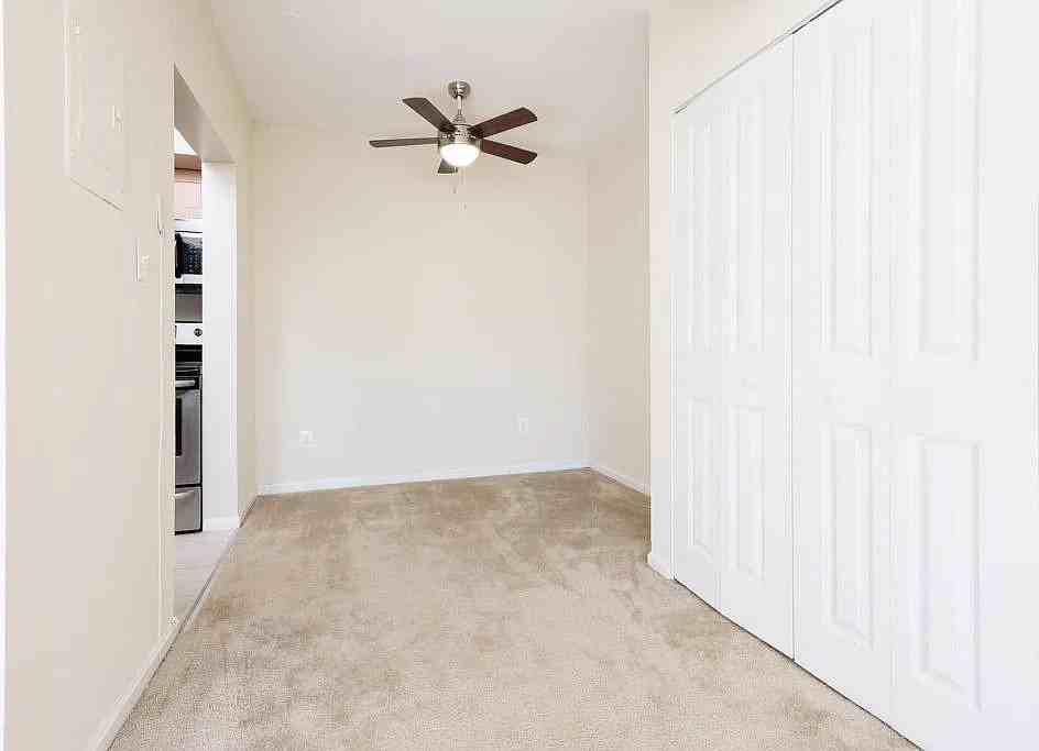 219 S Payne St Apt 201 #201 - Photo 7 of 11