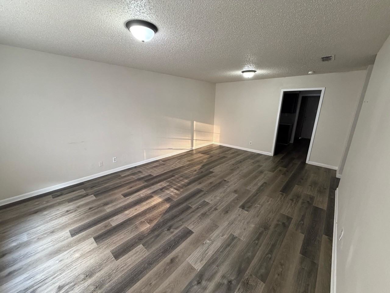 3500B Denson Dr - Photo 2 of 10