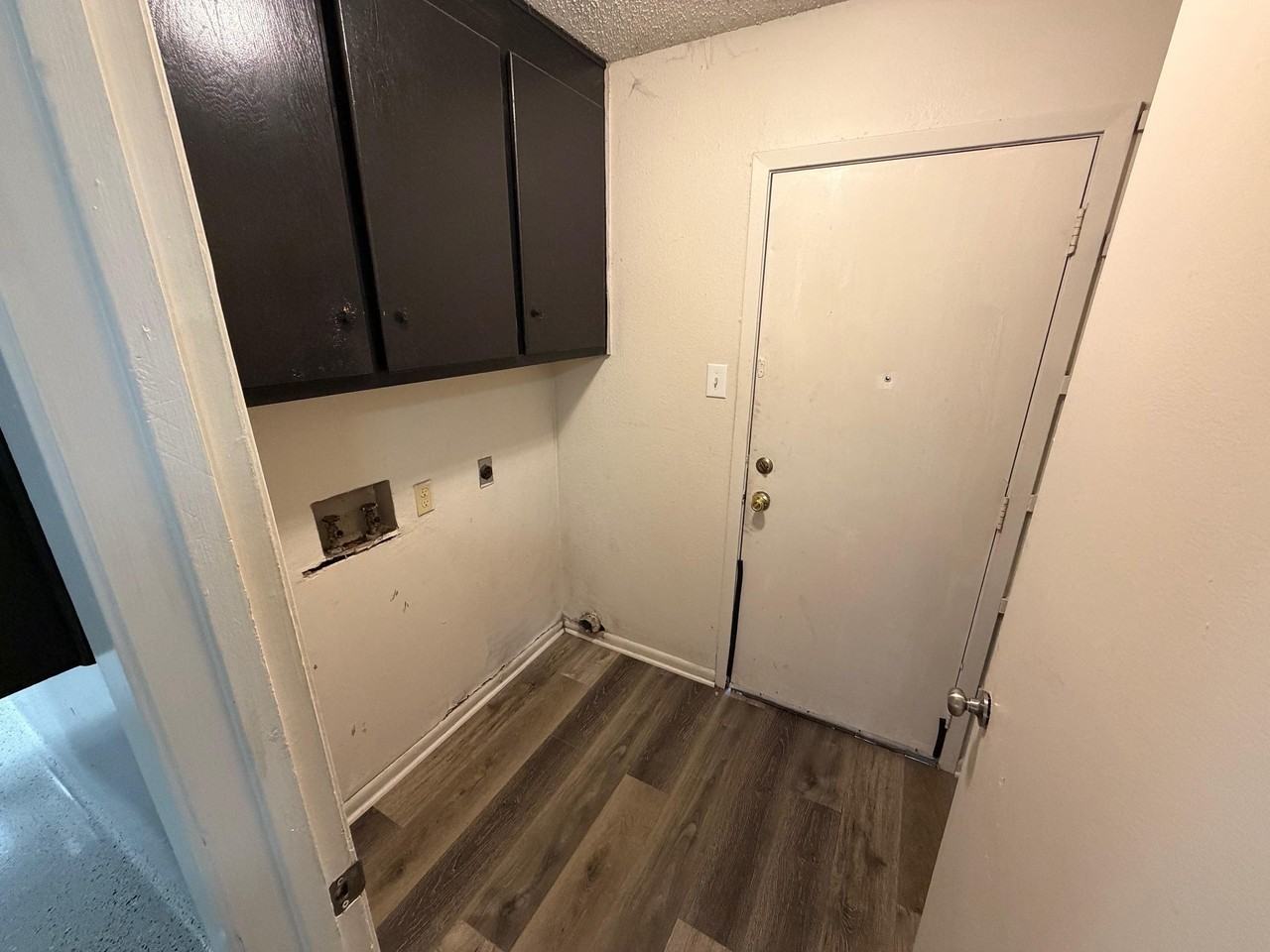 3500B Denson Dr - Photo 4 of 10
