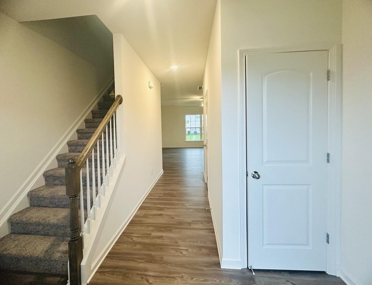 2380 Geranium Ln - Photo 3 of 37